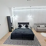 Apartment Belvarosi Lux *