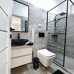 Apartment Belvarosi Lux *