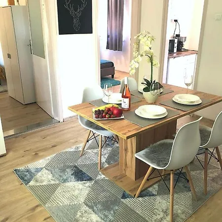 Belvarosi Lux